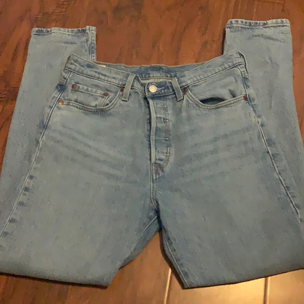 Vintage Levi 501 Skinny/Straight